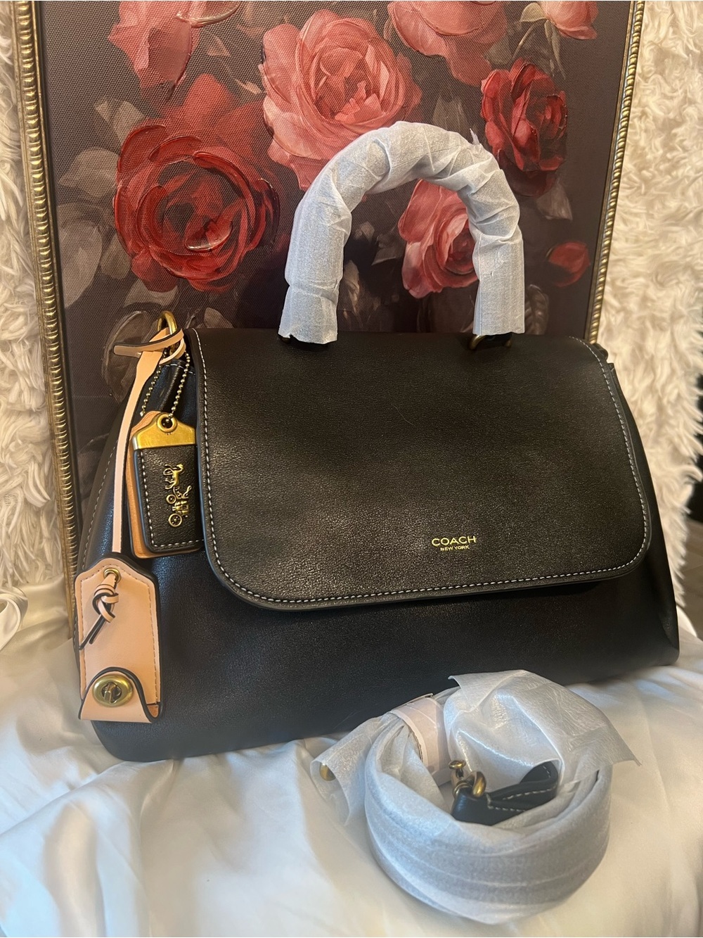 🖤Luxury Fashion Black Leather Satchel with Tan Accent and Gold Hardware🖤
